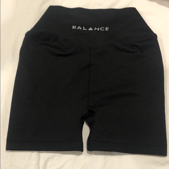 Balance Athletica Pants - Balance shorts